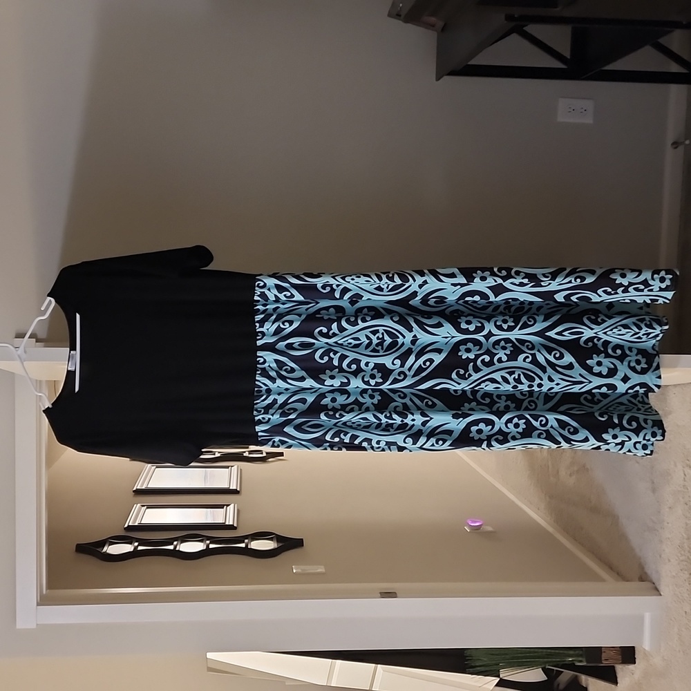 🖤💚 Stretchy Long Dress with Pockets 3X 💚🖤